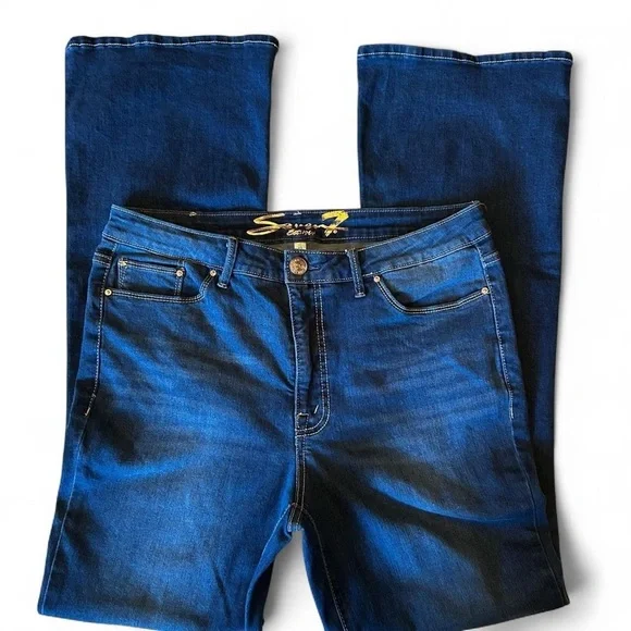 Seven7 Women's Slim Flare Jean / size 12 “Like New” - Picture 6 of 8
